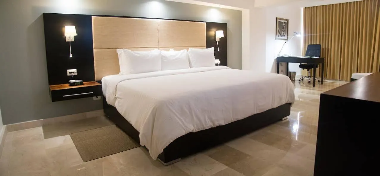 ****  Radisson Hotel Santo Domingo Repubblica Dominicana